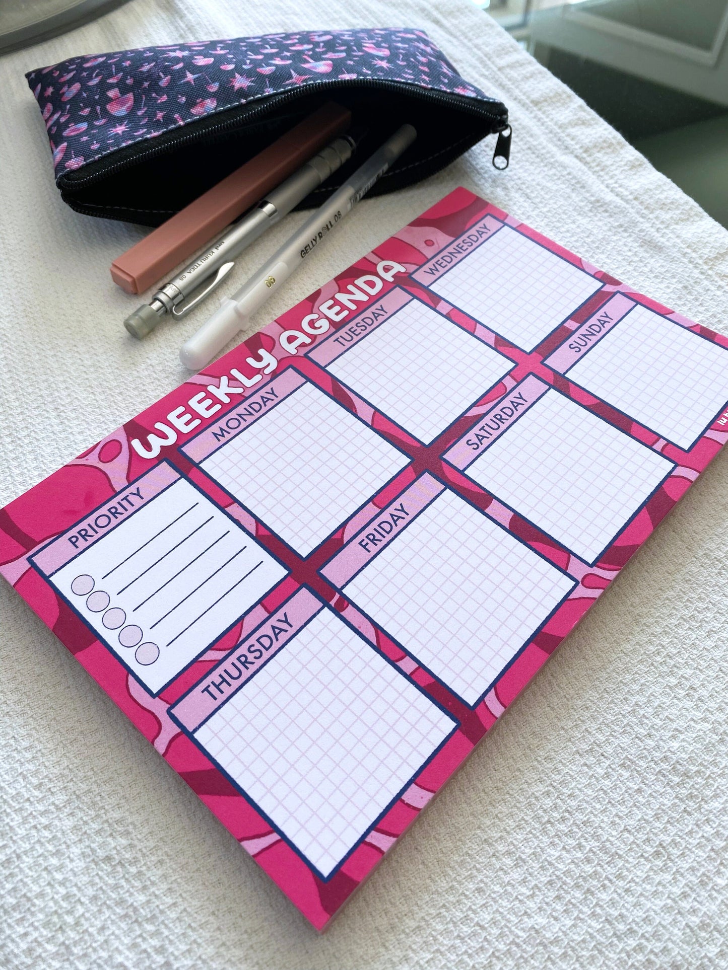 funky pink weekly notepad planner